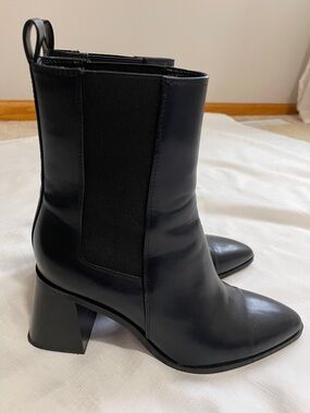 Zara Black Leather Chelsea Ankle Boots with Block Heel